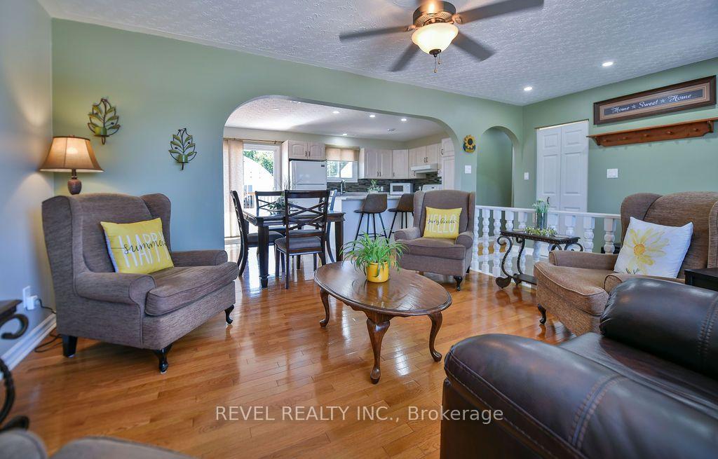 Photo 19 of 57 Hudson Crescent, Timmins, MTJ - Main Area — HOMEH