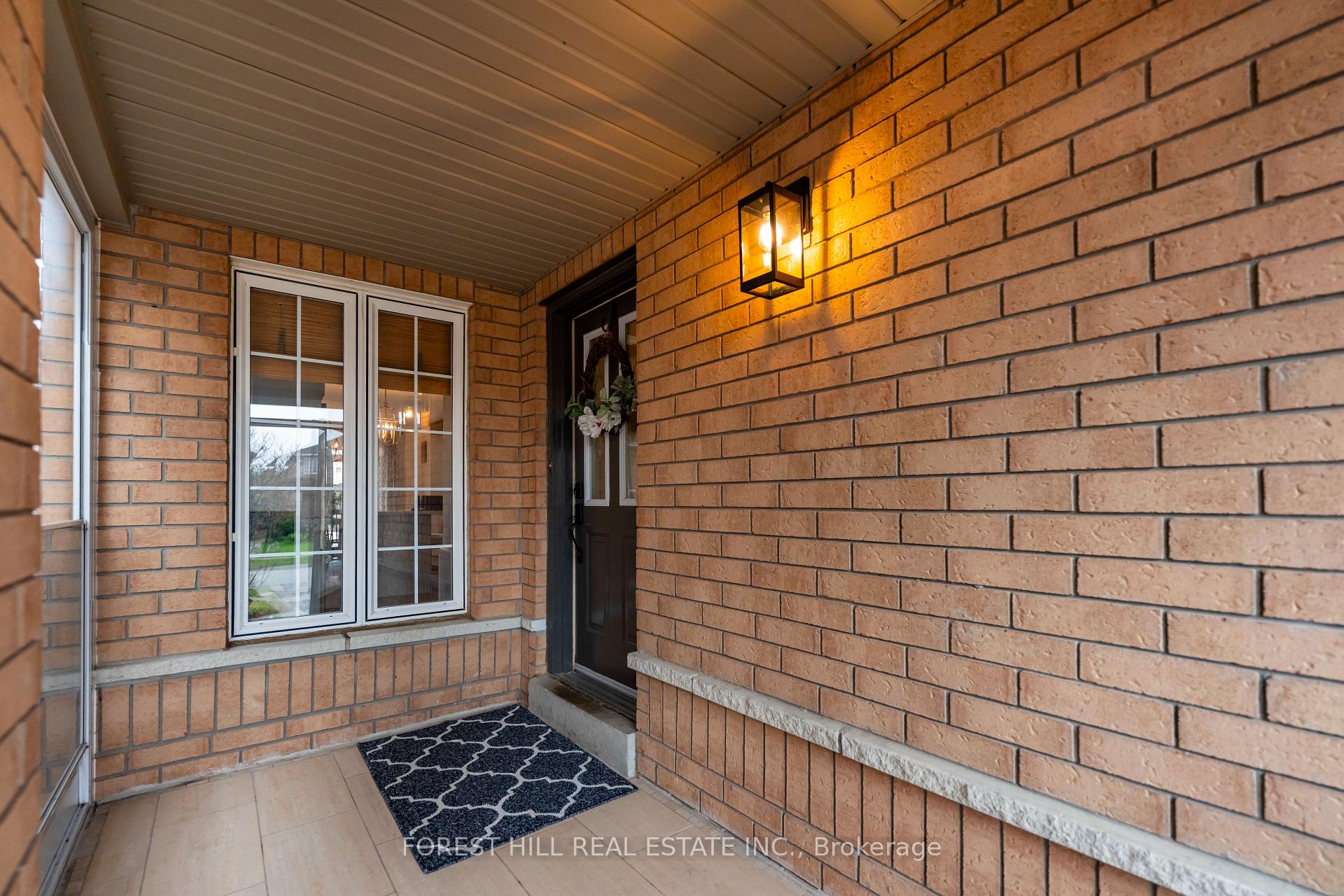 Photo 3 of 23 Cedargrove Road, Caledon, Bolton West — HOMEH