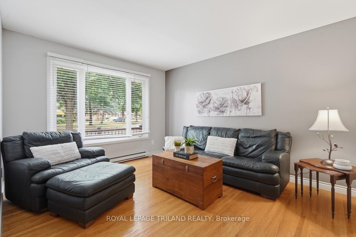 Photo 7 of 59 Kintail Crescent, London, South Y — HOMEH