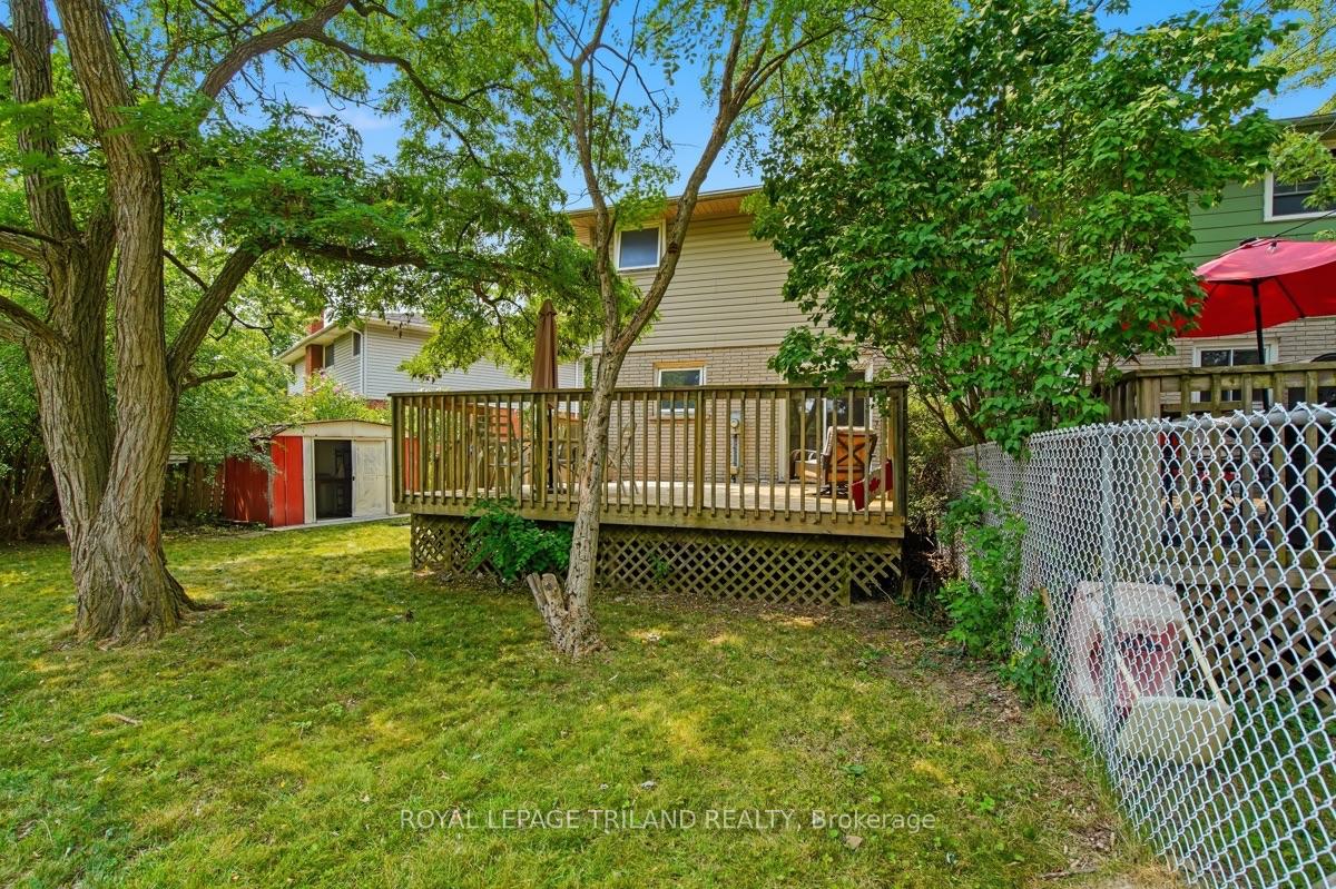 Photo 33 of 59 Kintail Crescent, London, South Y — HOMEH