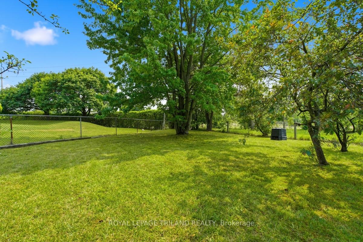 Photo 39 of 59 Kintail Crescent, London, South Y — HOMEH