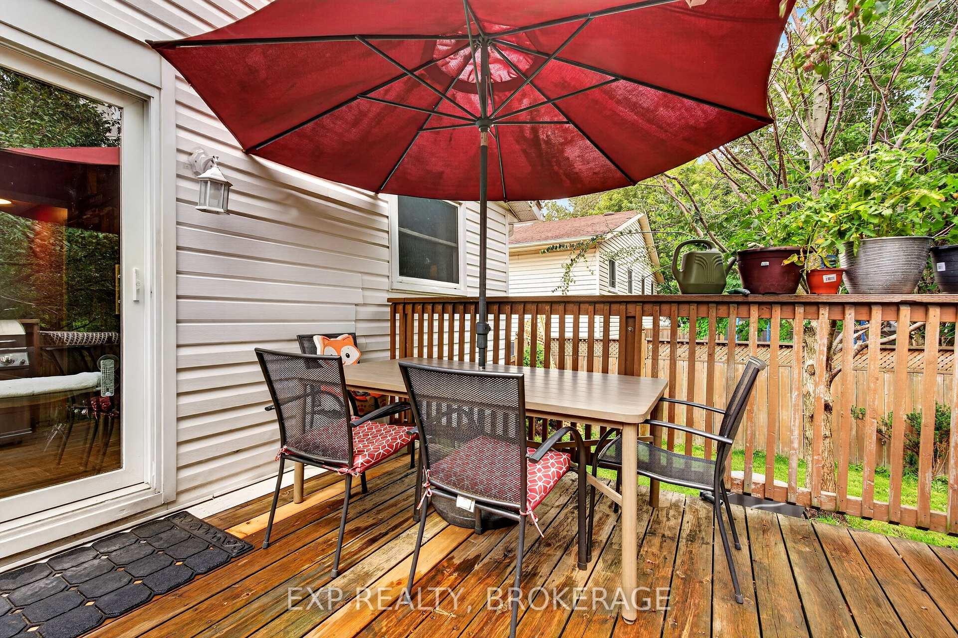 Photo 30 of 885 Larchwood Crescent, Kingston, City Northwest — HOMEH
