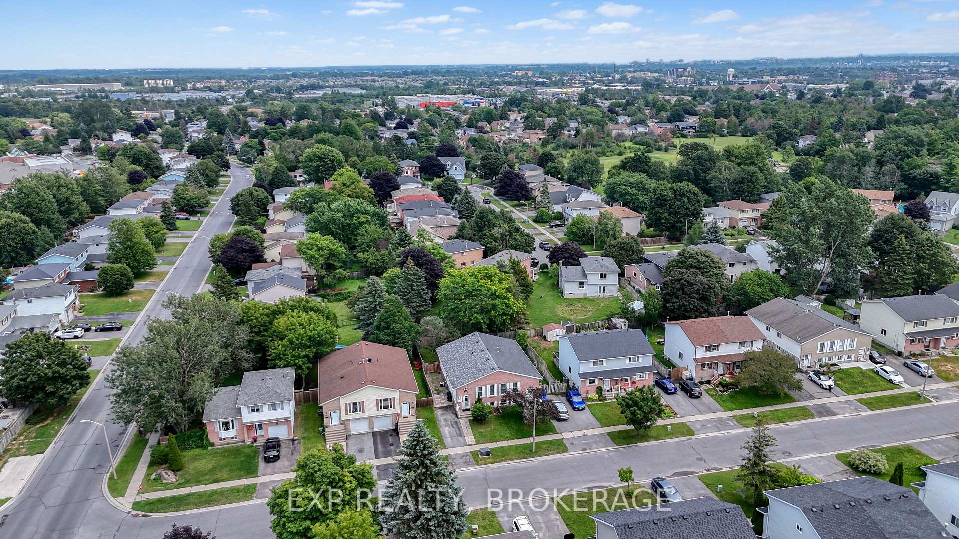 Photo 38 of 885 Larchwood Crescent, Kingston, City Northwest — HOMEH