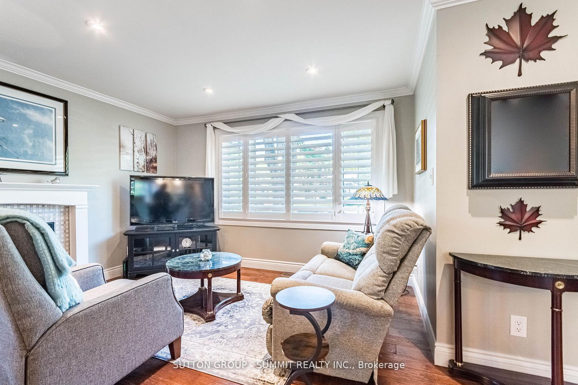 Photo 7 of 2084 Edinburgh Drive, Burlington, Brant — HOMEH