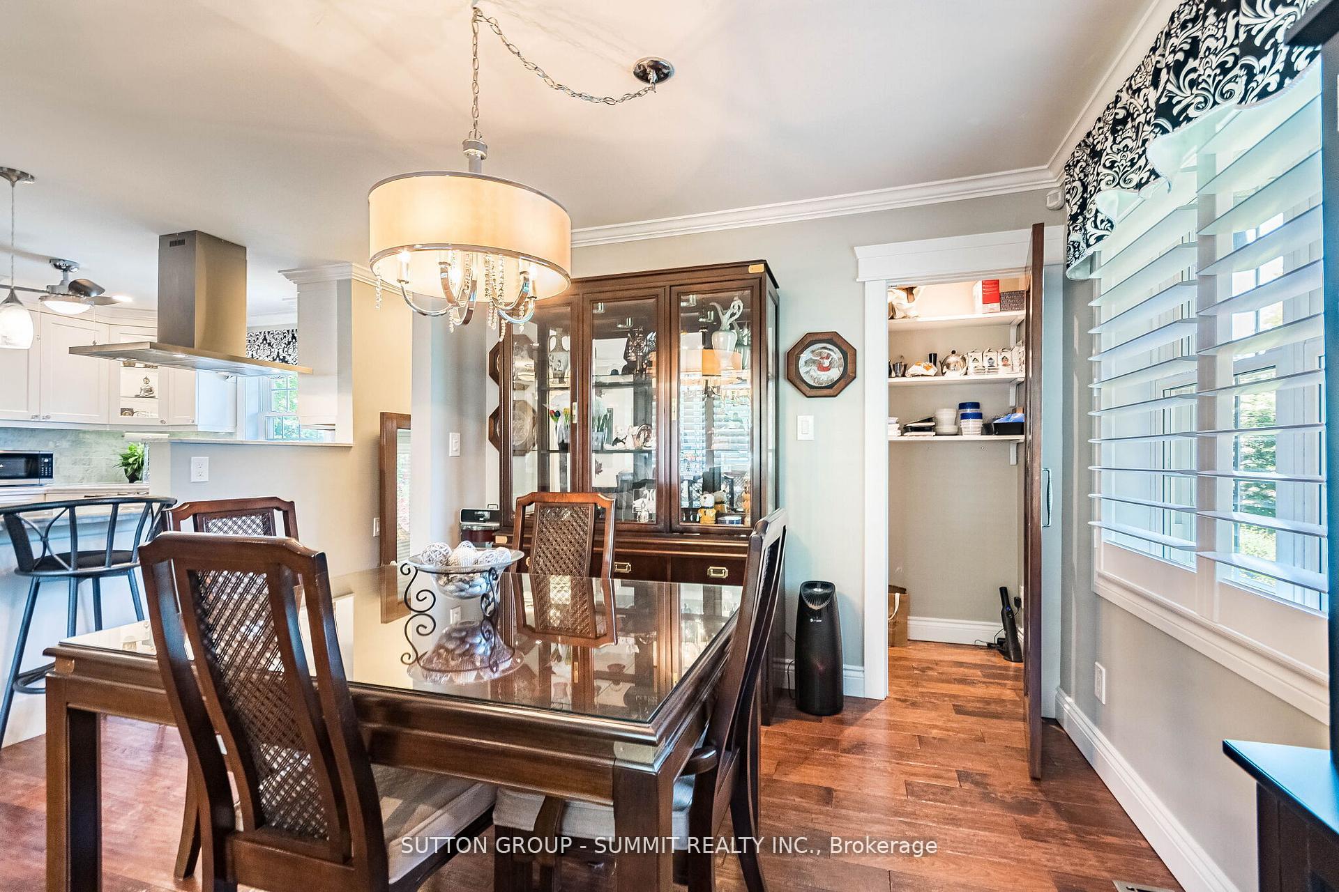 Photo 10 of 2084 Edinburgh Drive, Burlington, Brant — HOMEH