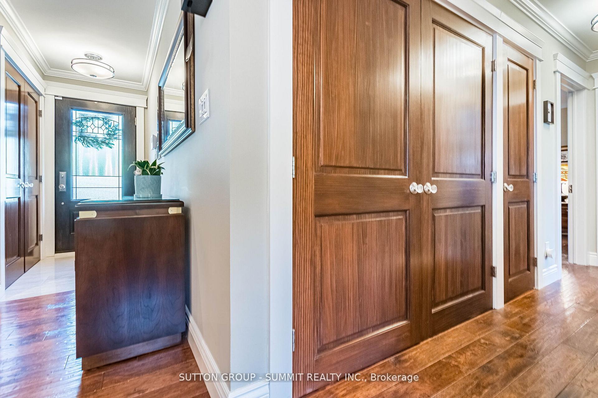 Photo 17 of 2084 Edinburgh Drive, Burlington, Brant — HOMEH