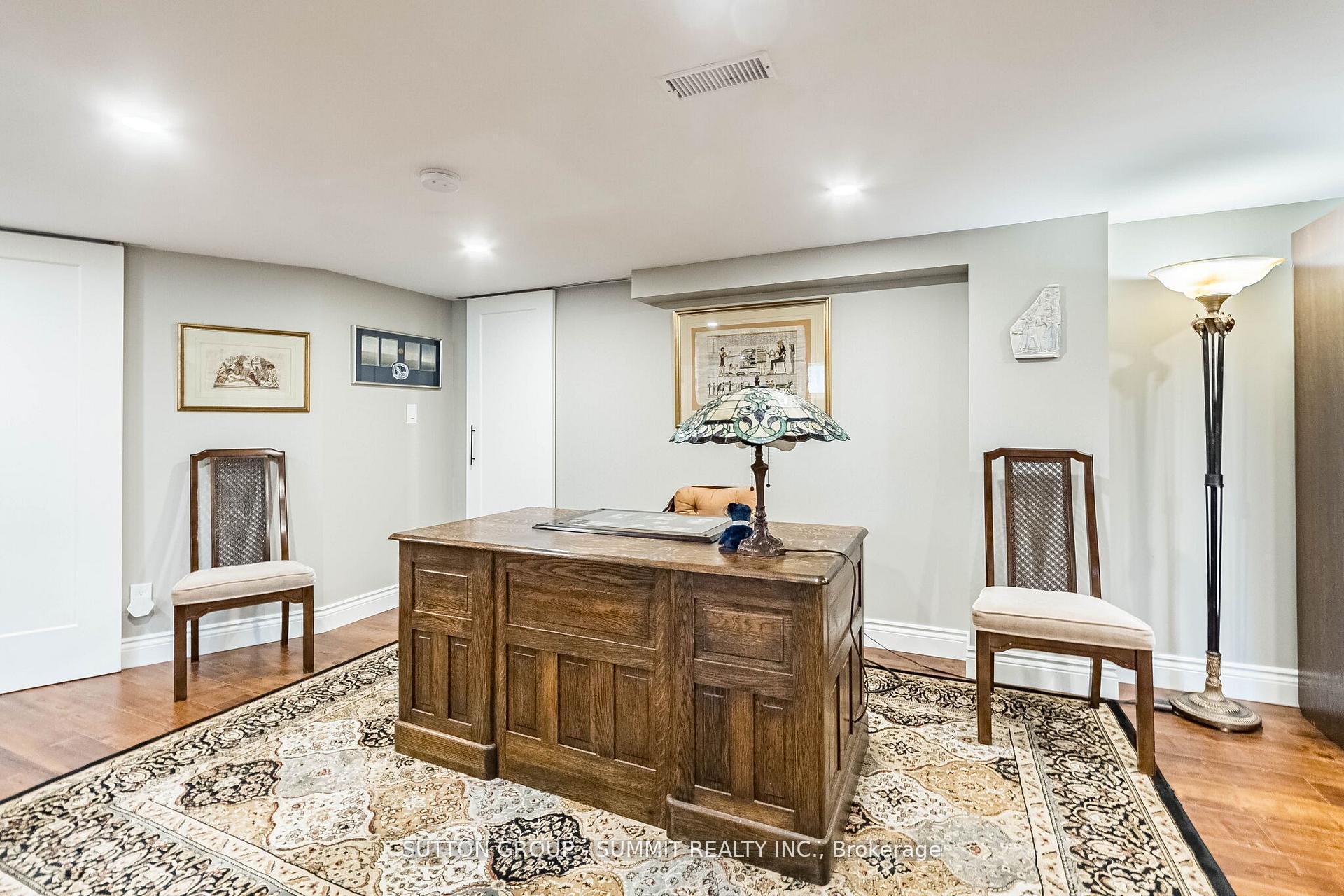 Photo 34 of 2084 Edinburgh Drive, Burlington, Brant — HOMEH