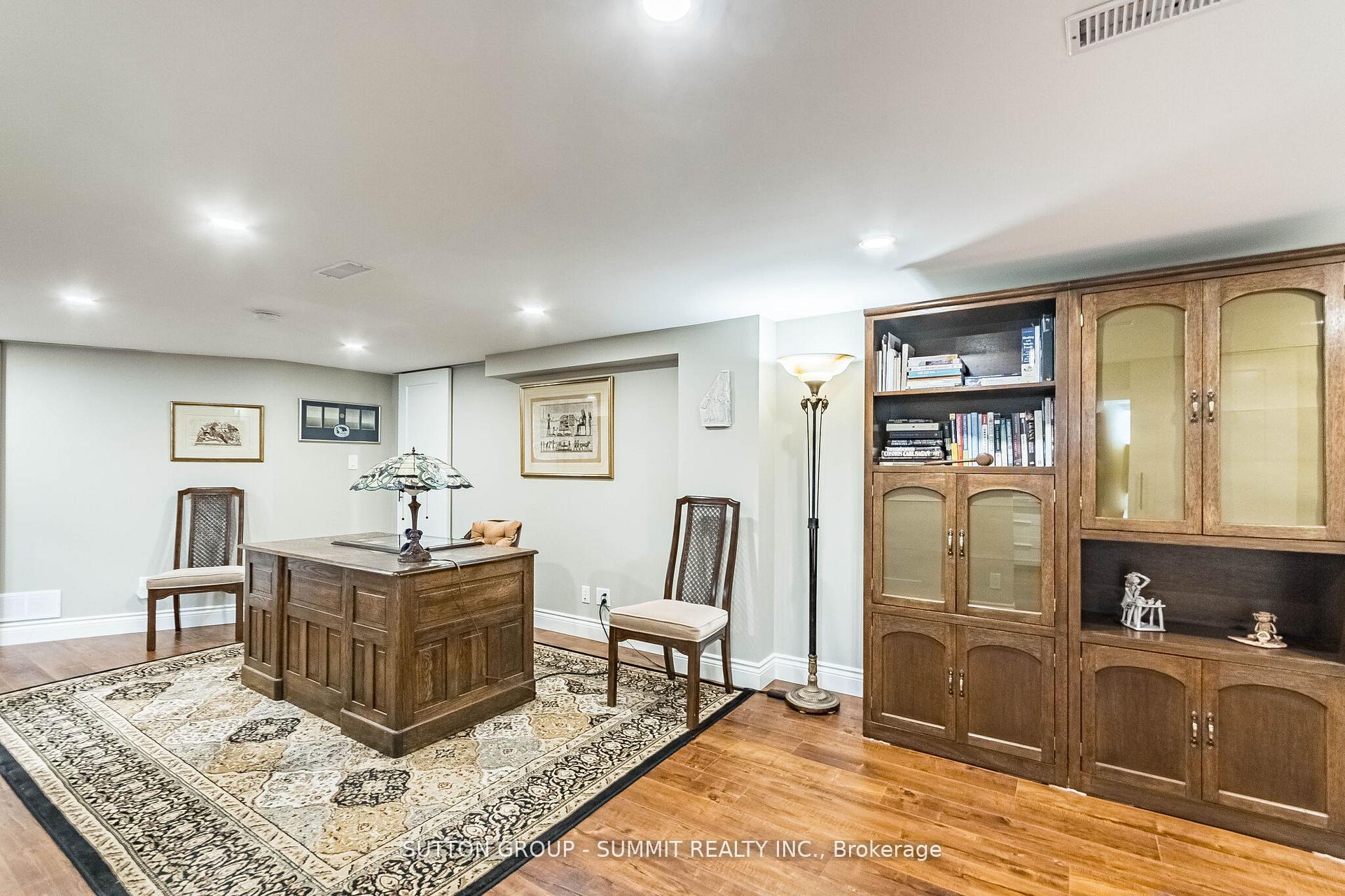 Photo 35 of 2084 Edinburgh Drive, Burlington, Brant — HOMEH