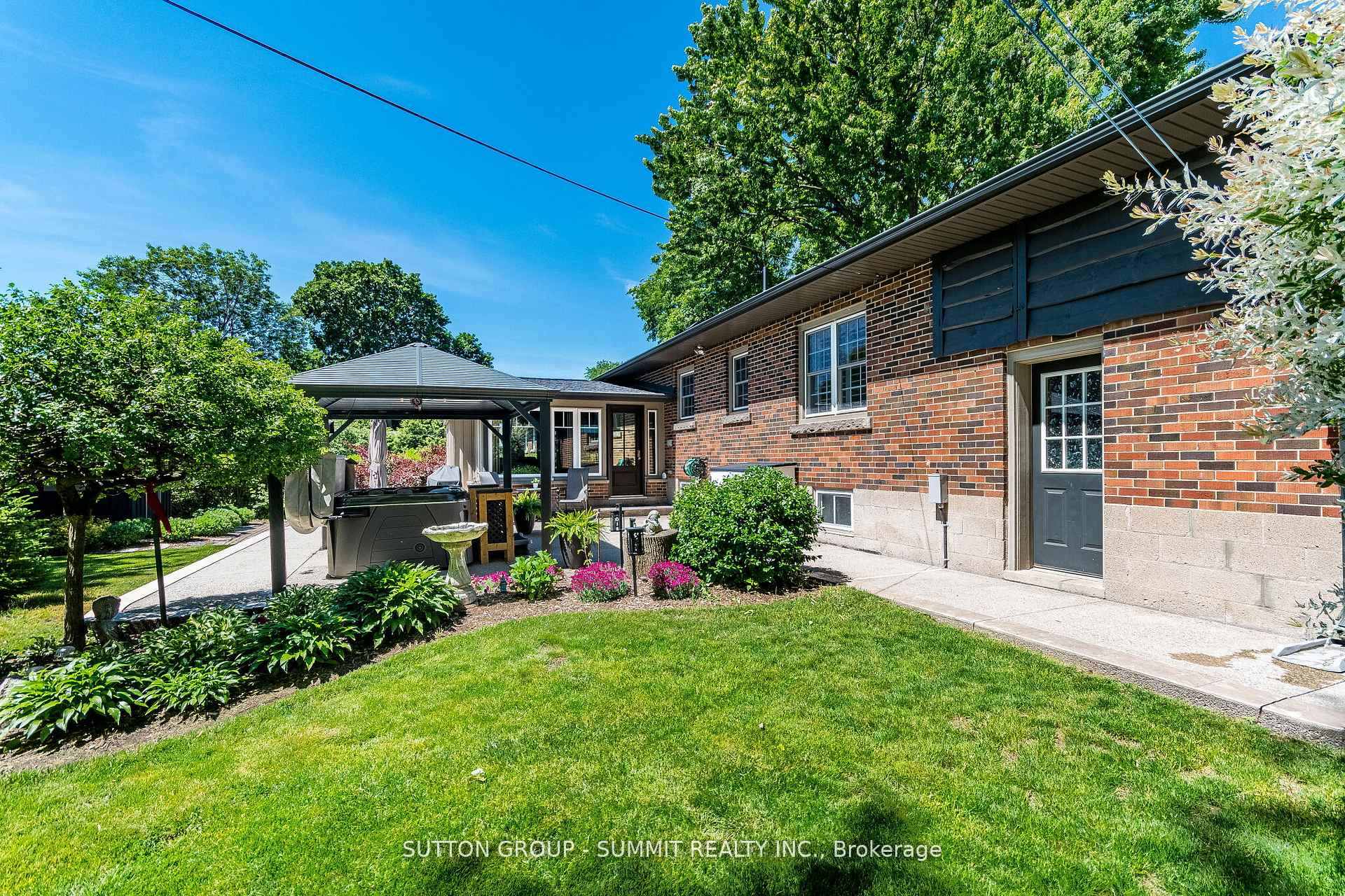 Photo 40 of 2084 Edinburgh Drive, Burlington, Brant — HOMEH