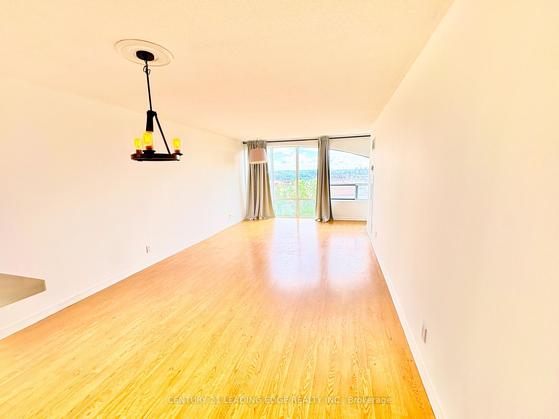 Photo 6 of Unit 815, 1665 Pickering Parkway, Pickering, Village East — HOMEH