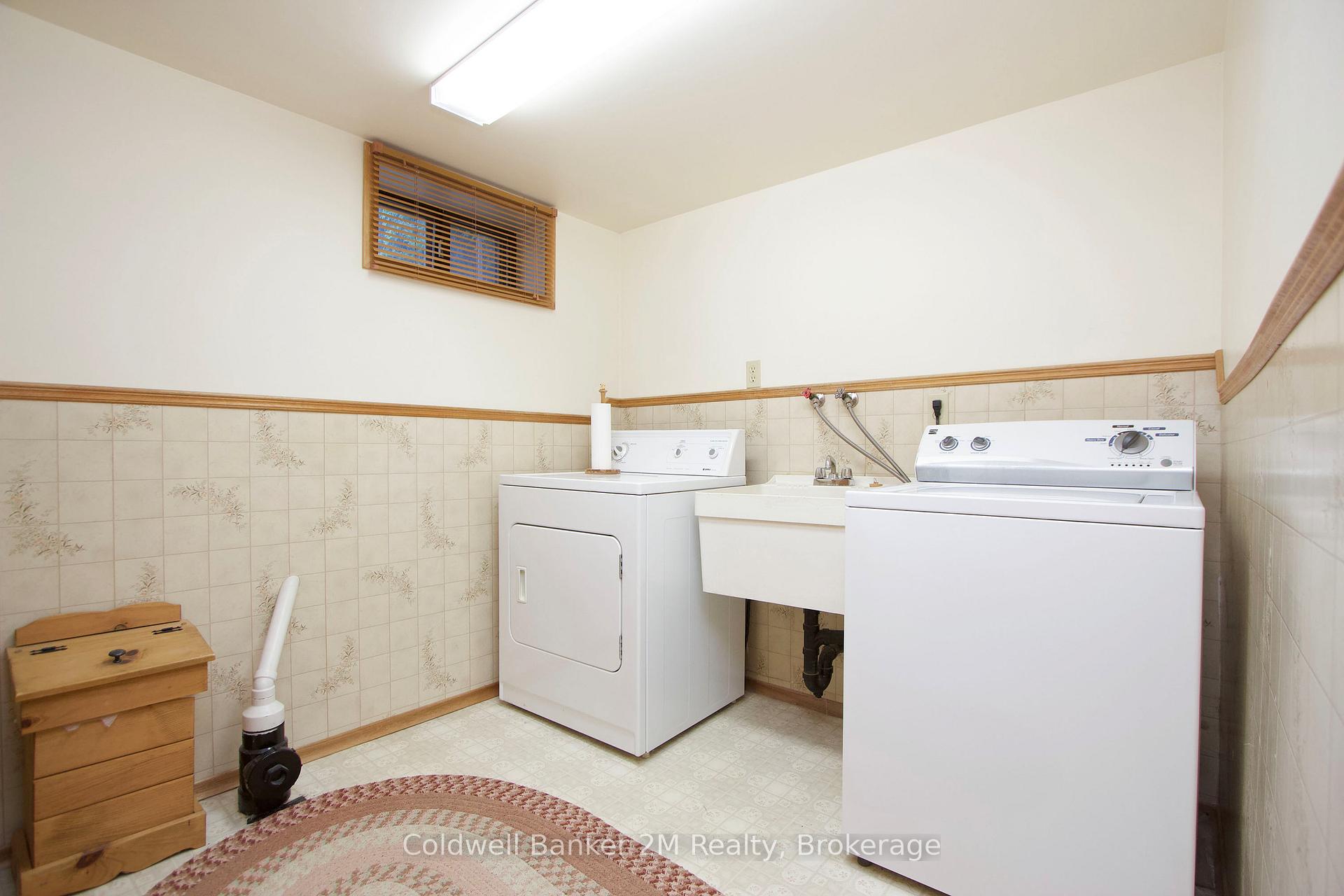 Photo 12 of 453 Rosmere Street, Oshawa, McLaughlin — HOMEH