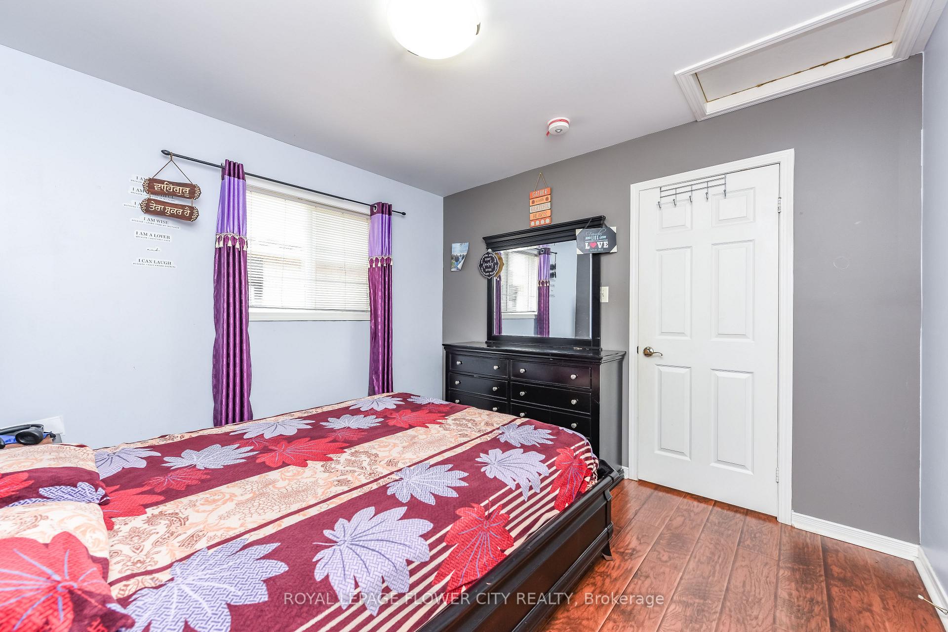 Photo 22 of 46 Pertosa Drive, Brampton, Fletcher's Meadow — HOMEH