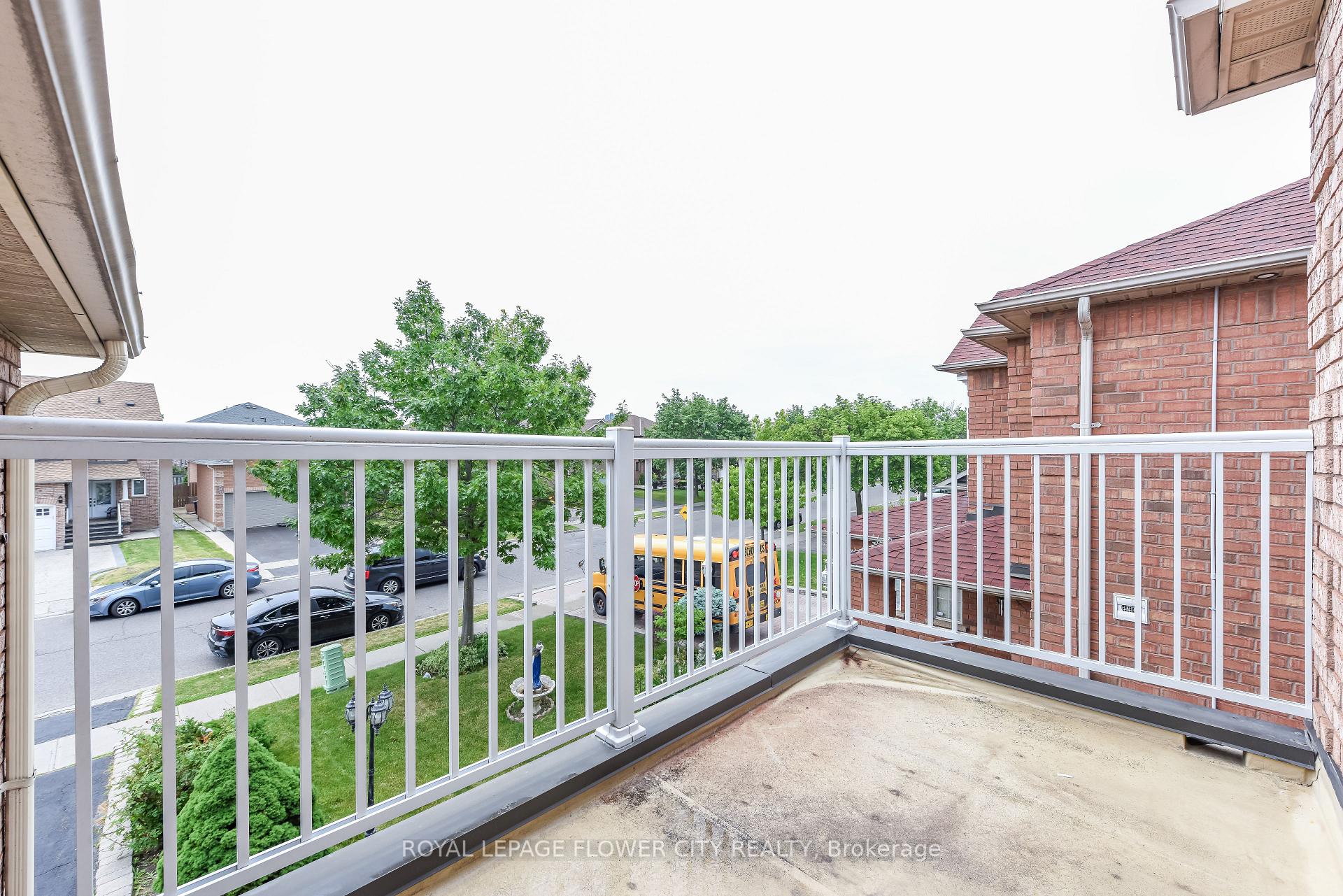 Photo 23 of 46 Pertosa Drive, Brampton, Fletcher's Meadow — HOMEH