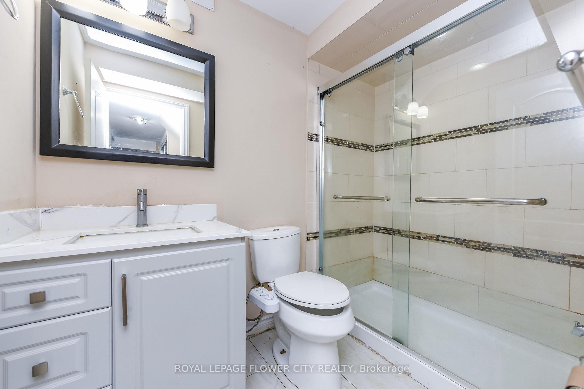 Photo 43 of 46 Pertosa Drive, Brampton, Fletcher's Meadow — HOMEH