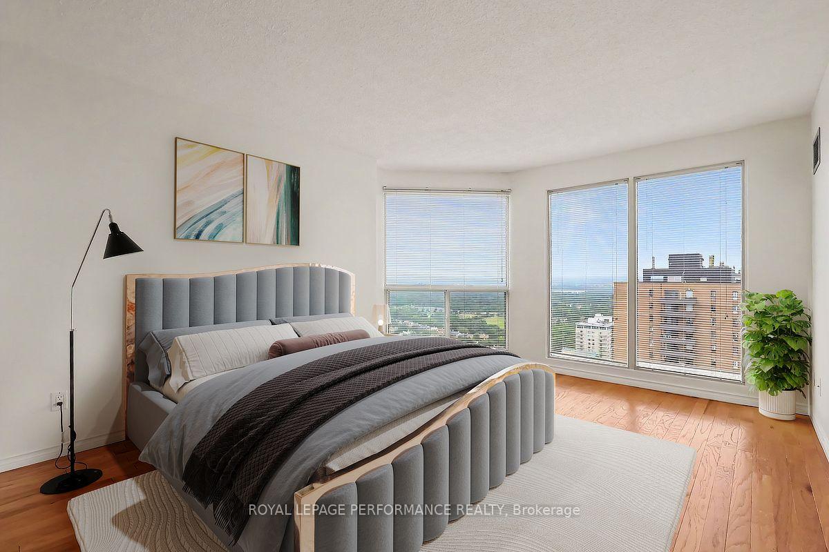 Photo 9 of Unit 2702, 545 St Laurent Boulevard, Ottawa, Viscount Alexander Park — HOMEH