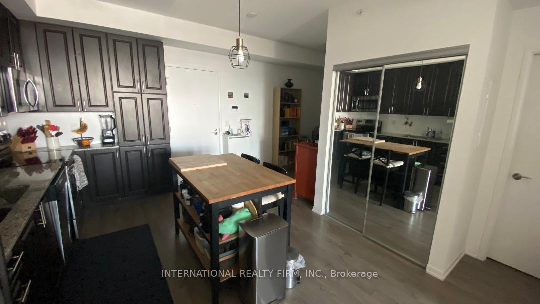 Photo 6 of Unit 601, 3091 Dufferin Street, North York, Yorkdale-Glen Park — HOMEH