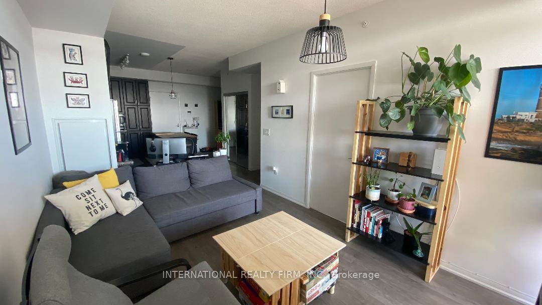 Photo 8 of Unit 601, 3091 Dufferin Street, North York, Yorkdale-Glen Park — HOMEH
