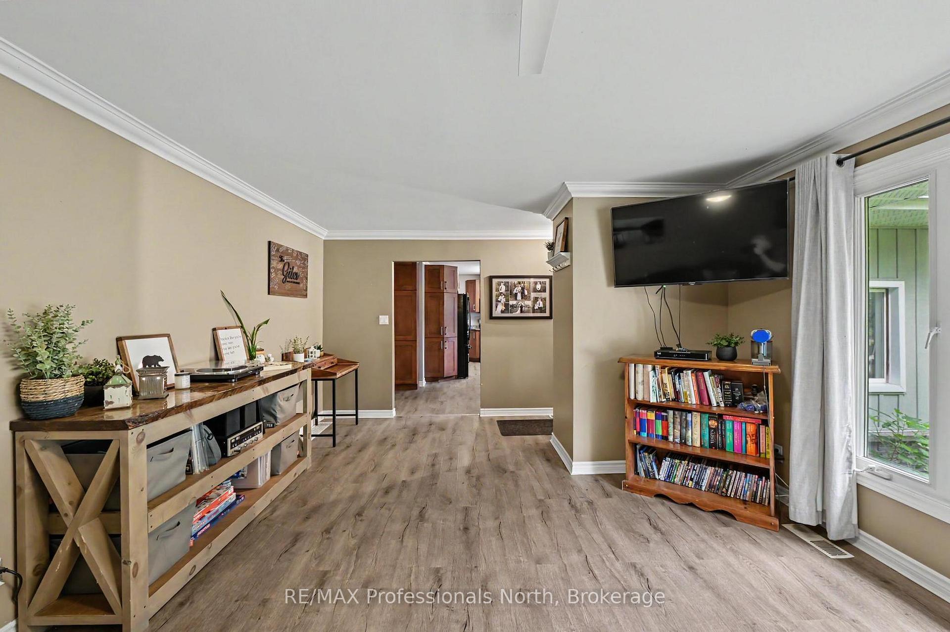 Photo 8 of 12 Stouffer Street, Minden Hills, Minden — HOMEH