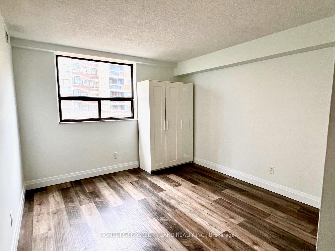 Photo 9 of Unit 549, 53 McCaul Street, Toronto, Kensington-Chinatown — HOMEH
