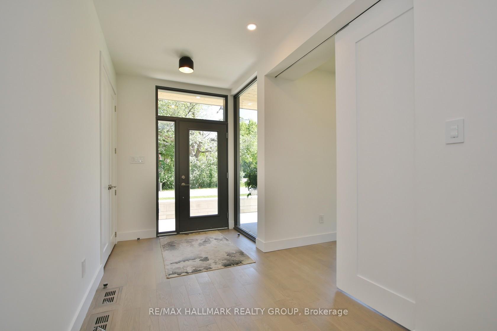 Photo 4 of 51 Chippewa Avenue, Ottawa, Meadowlands/St. Claire Gardens — HOMEH