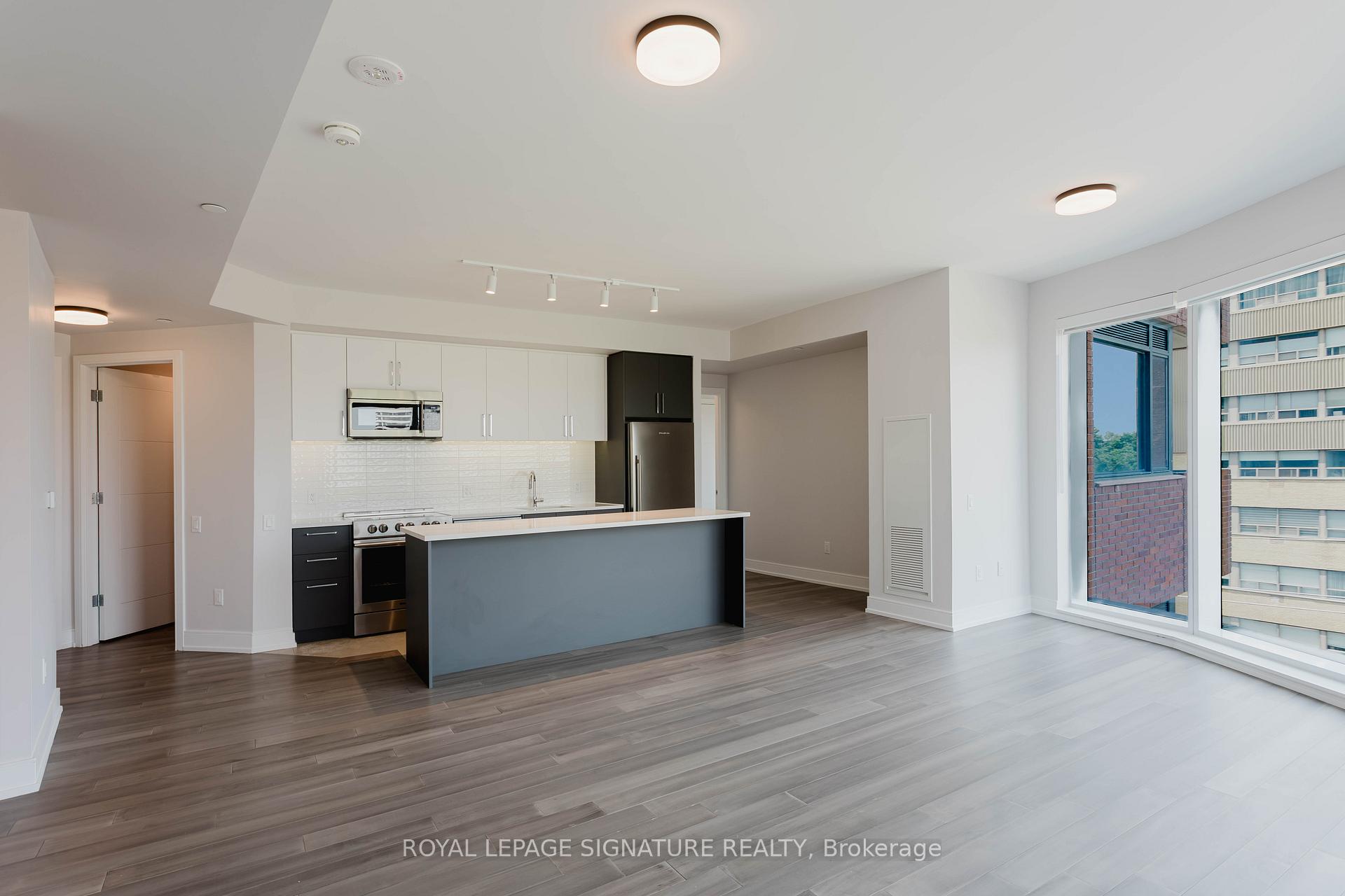 Photo 6 of Unit 607, 2525 Bathurst Street, Toronto, Forest Hill North — HOMEH