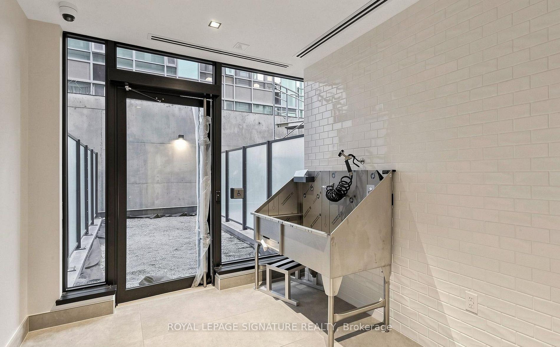 Photo 19 of Unit 2508, 284 King Street E, Toronto, Moss Park — HOMEH