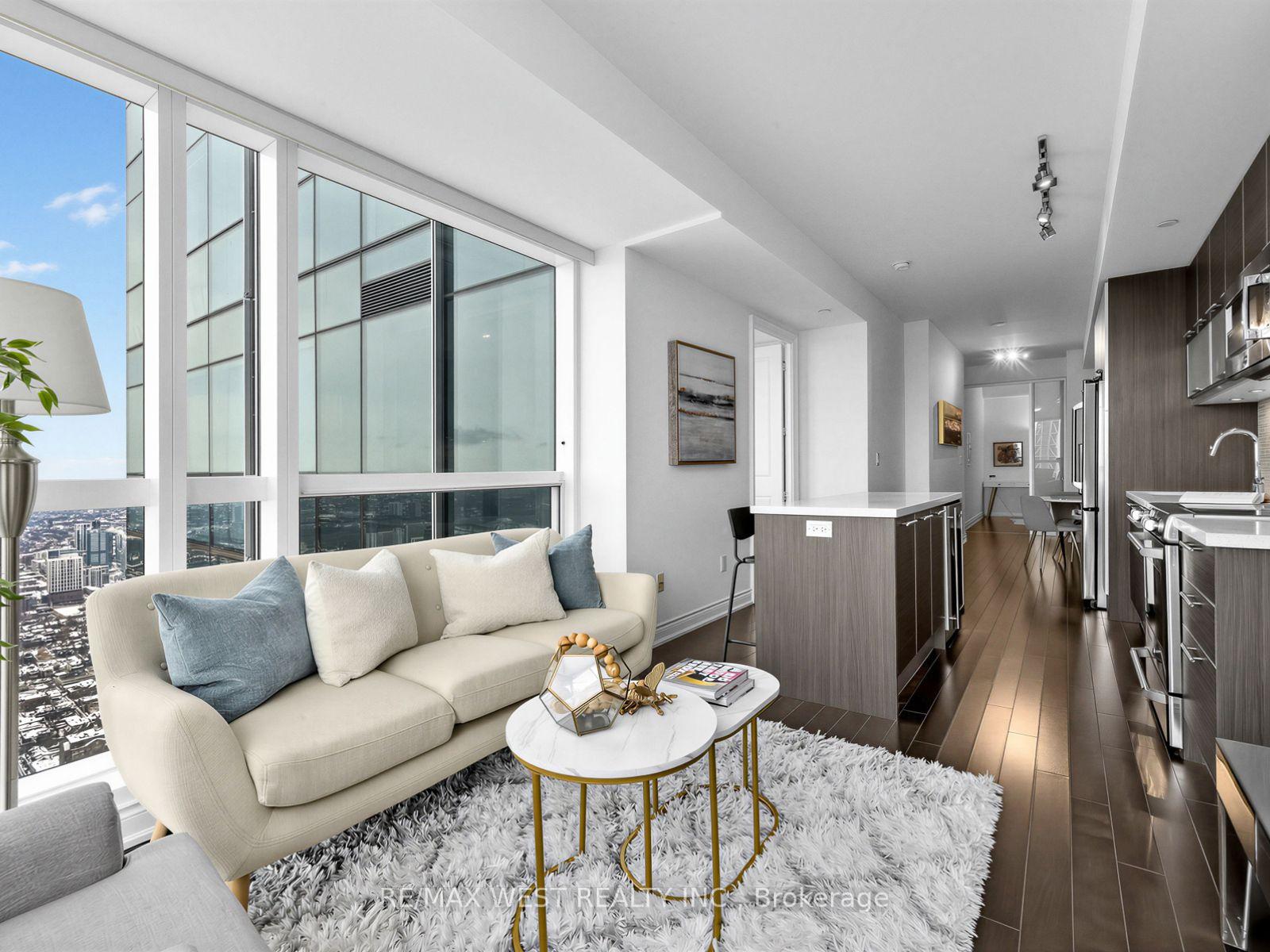 Photo 8 of Unit 7201, 388 Yonge Street, Toronto, Bay Street Corridor — HOMEH