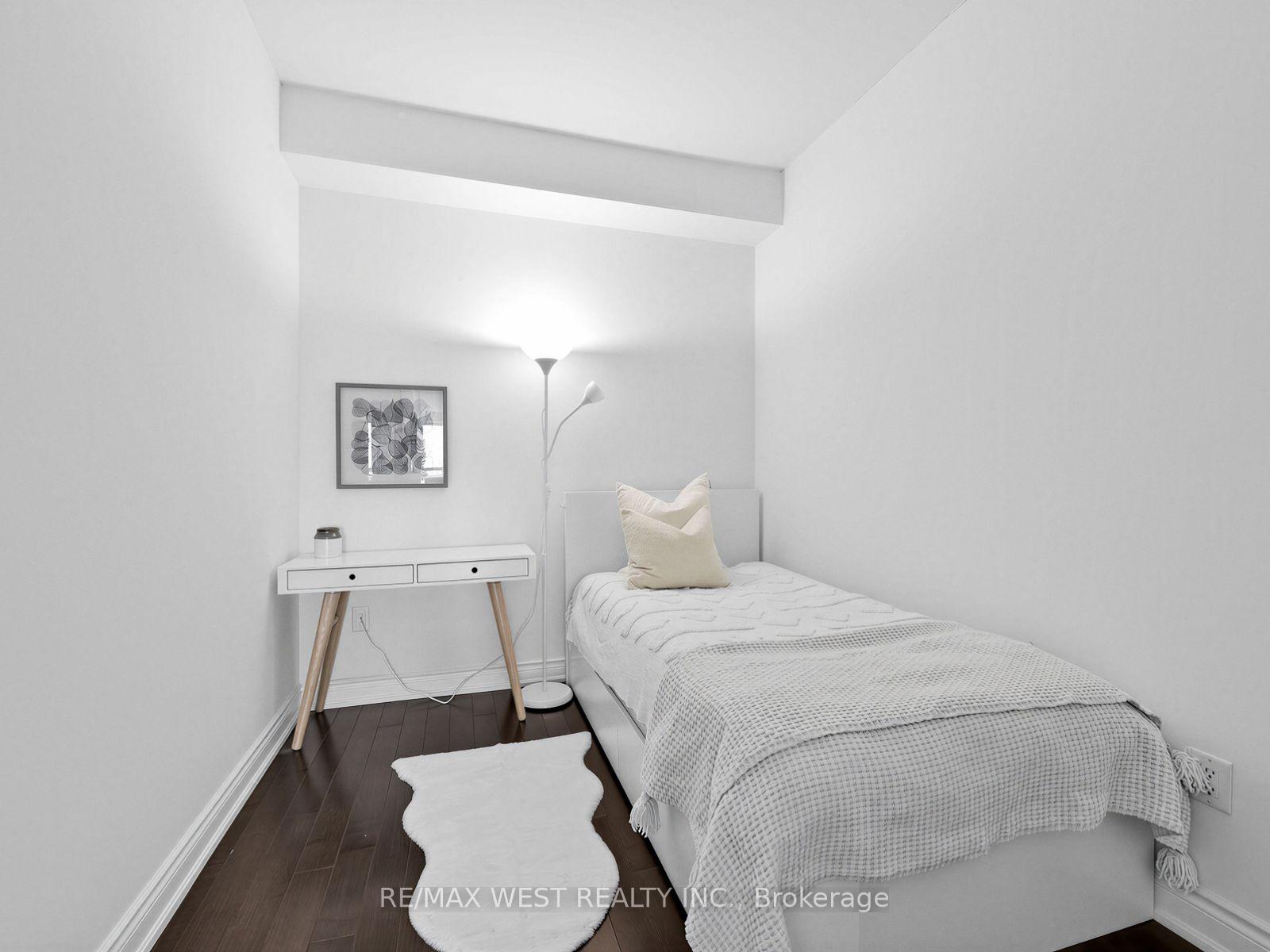 Photo 20 of Unit 7201, 388 Yonge Street, Toronto, Bay Street Corridor — HOMEH