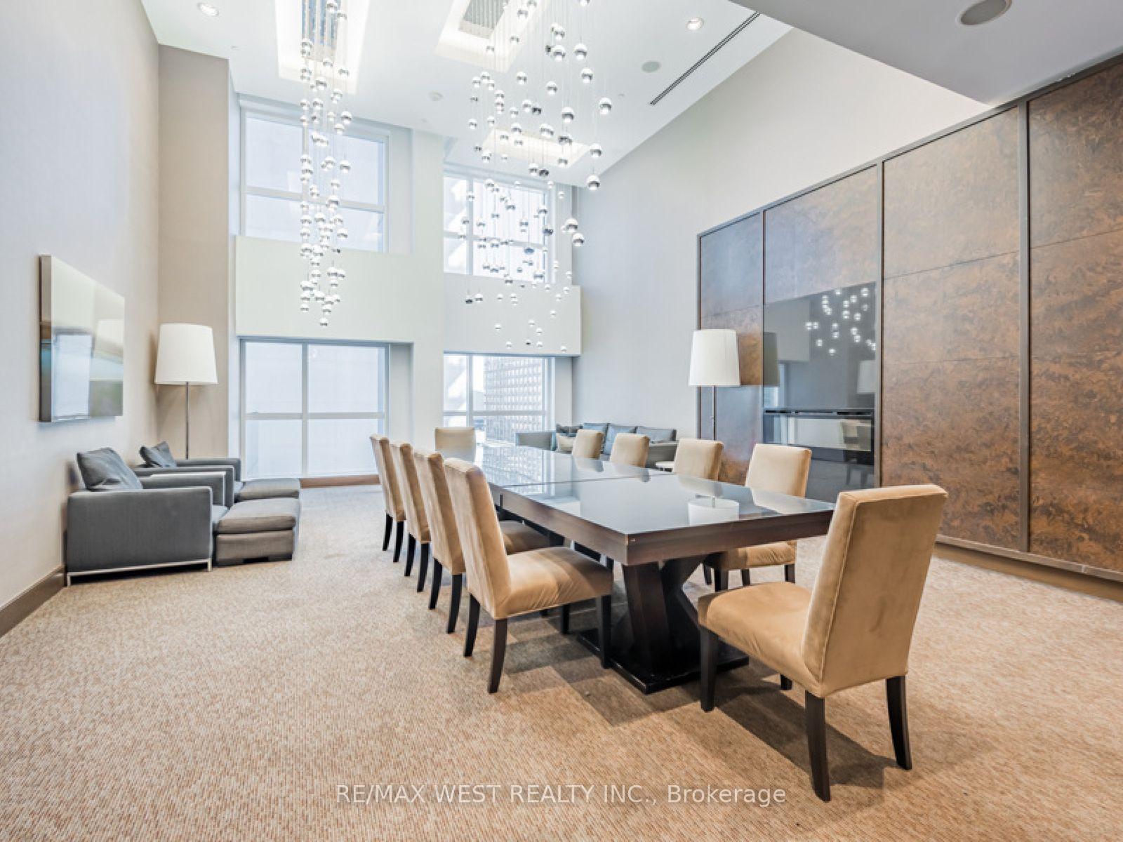 Photo 27 of Unit 7201, 388 Yonge Street, Toronto, Bay Street Corridor — HOMEH