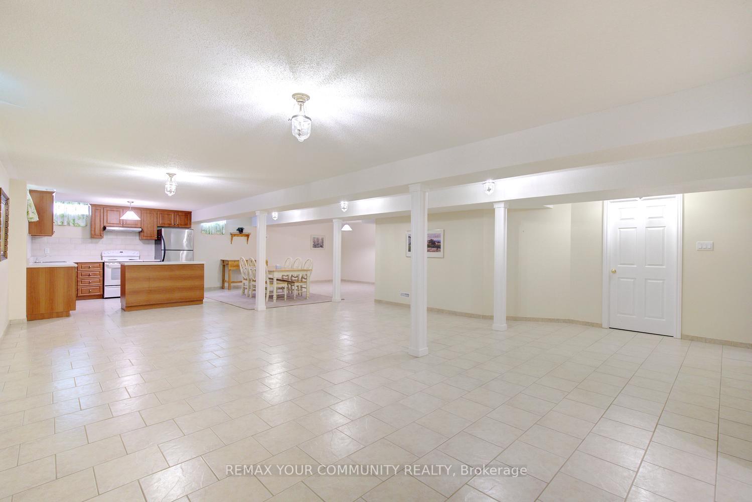 Photo 38 of 99 Lealinds Road, Vaughan, Patterson — HOMEH
