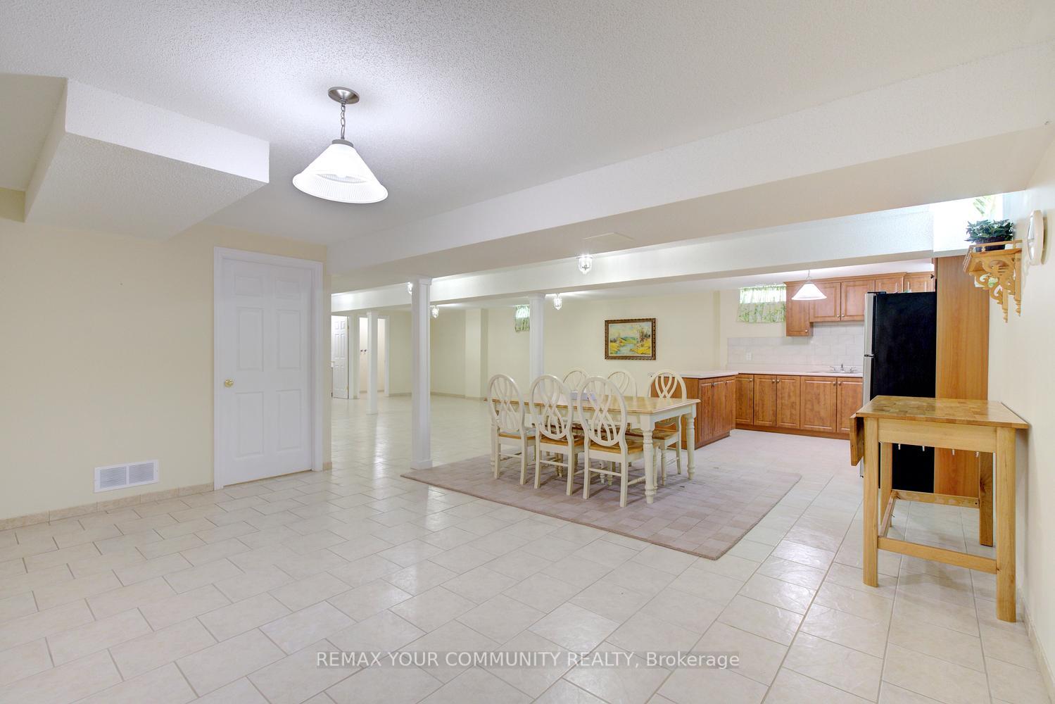 Photo 42 of 99 Lealinds Road, Vaughan, Patterson — HOMEH