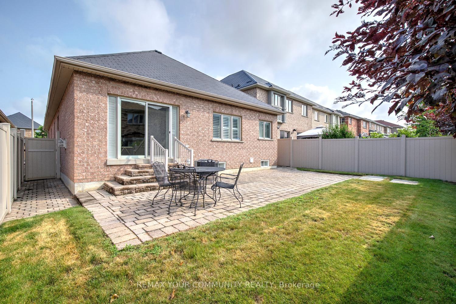 Photo 47 of 99 Lealinds Road, Vaughan, Patterson — HOMEH