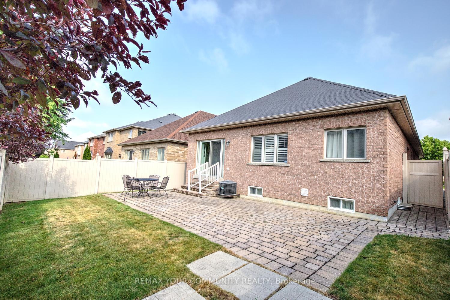 Photo 48 of 99 Lealinds Road, Vaughan, Patterson — HOMEH