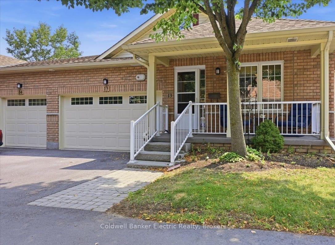 Photo 1 of Unit 13, 877 Wentworth Street, Peterborough, Otonabee Ward 1 — HOMEH