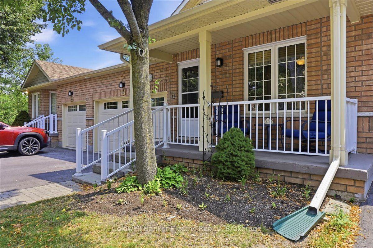 Photo 5 of Unit 13, 877 Wentworth Street, Peterborough, Otonabee Ward 1 — HOMEH