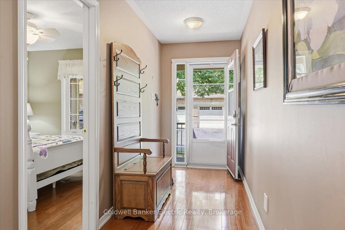 Photo 7 of Unit 13, 877 Wentworth Street, Peterborough, Otonabee Ward 1 — HOMEH
