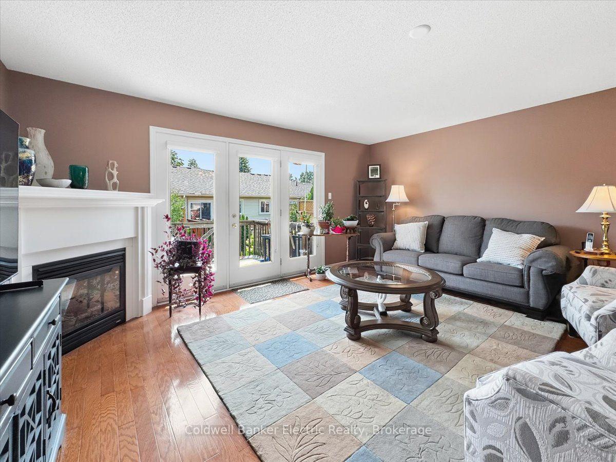 Photo 21 of Unit 13, 877 Wentworth Street, Peterborough, Otonabee Ward 1 — HOMEH