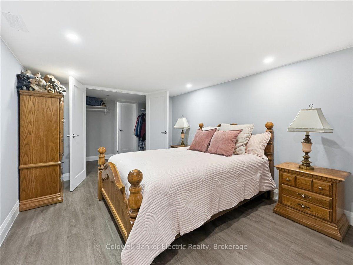 Photo 38 of Unit 13, 877 Wentworth Street, Peterborough, Otonabee Ward 1 — HOMEH