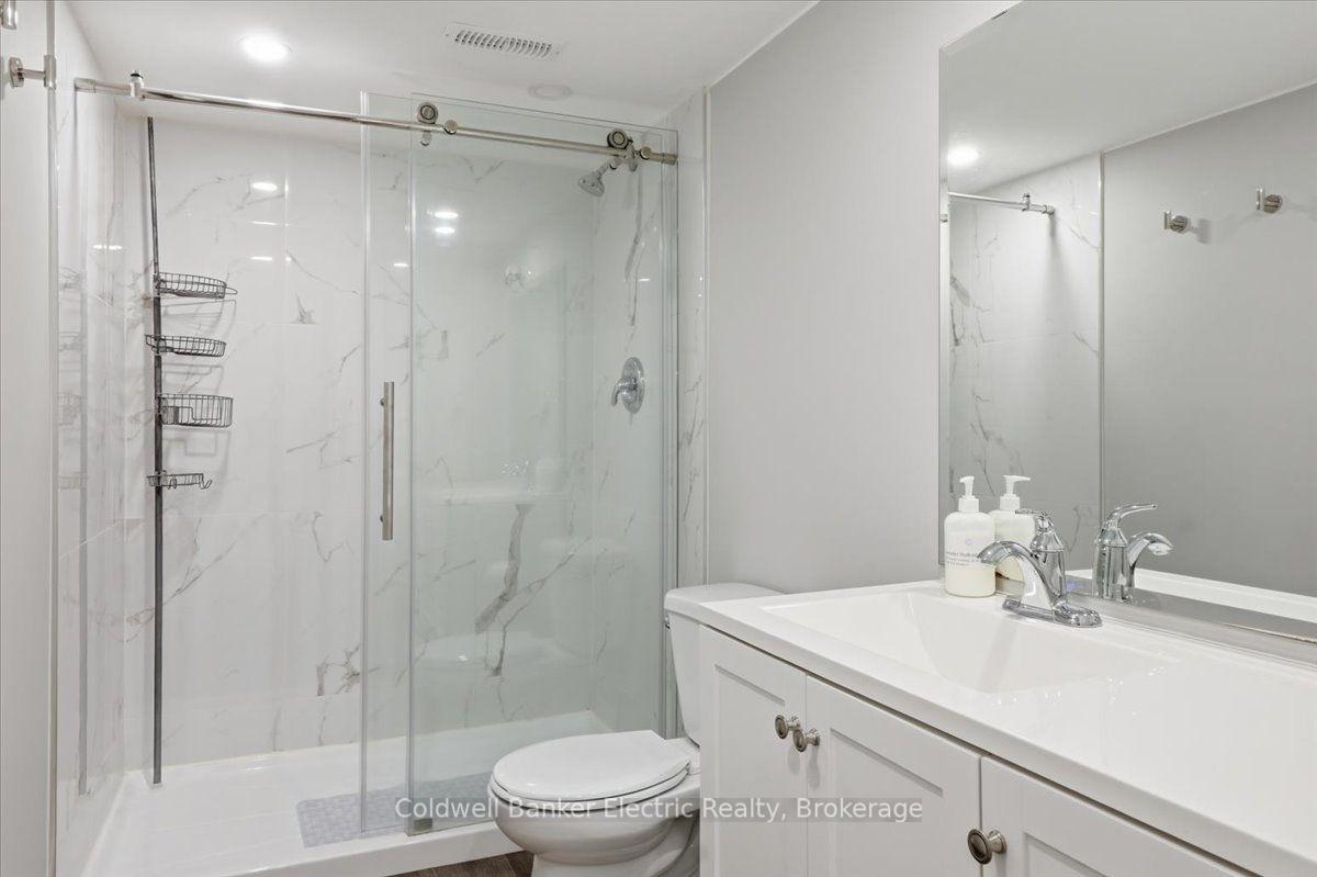 Photo 42 of Unit 13, 877 Wentworth Street, Peterborough, Otonabee Ward 1 — HOMEH
