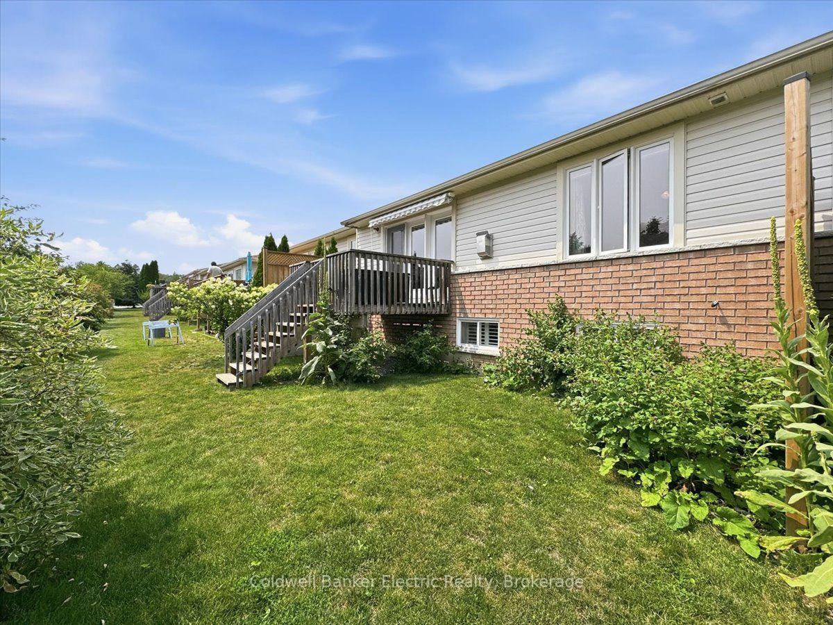 Photo 45 of Unit 13, 877 Wentworth Street, Peterborough, Otonabee Ward 1 — HOMEH