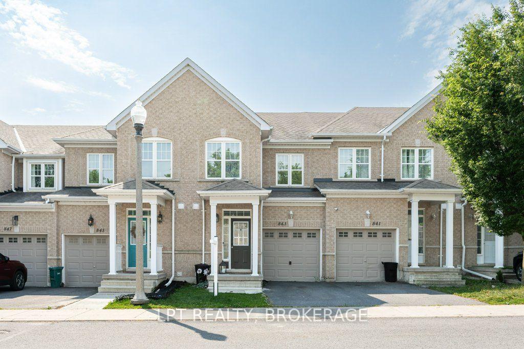Front of 843 Newmarket Lane