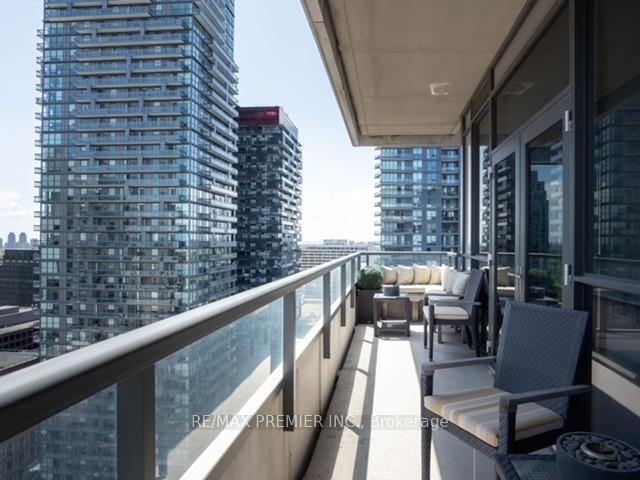 Photo 19 of Unit 2315, 70 Roehampton Avenue, Toronto, Mount Pleasant West — HOMEH