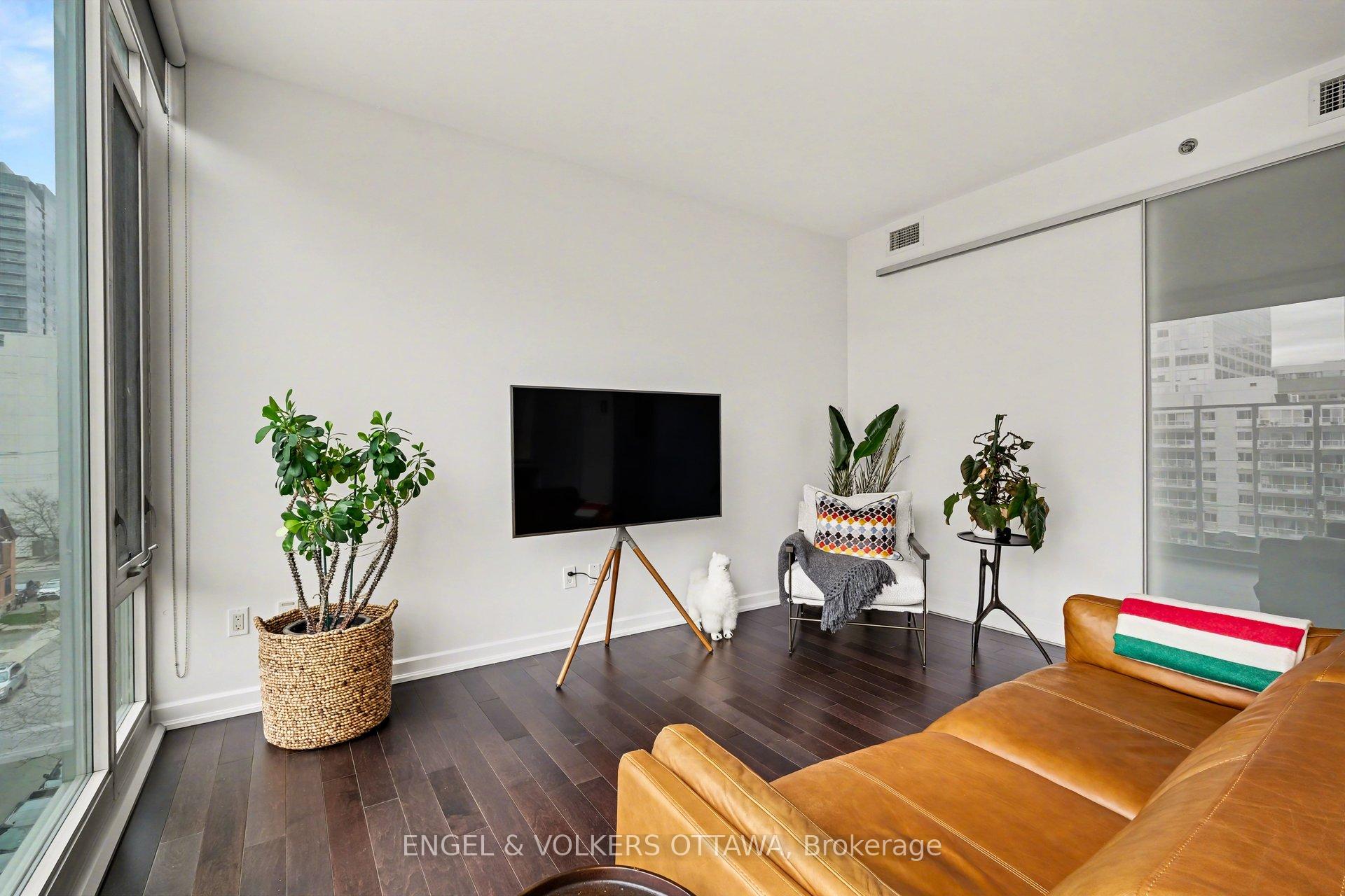 Photo 8 of Unit 513, 300 Lisgar Street, Ottawa, Ottawa Centre — HOMEH