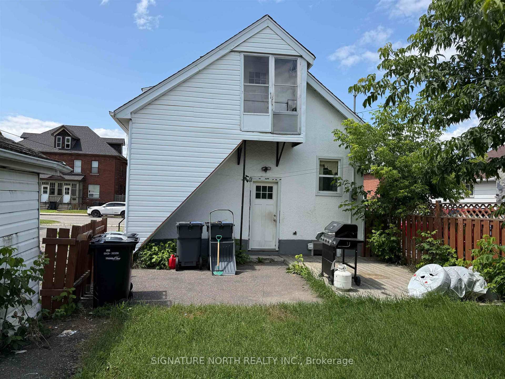 Photo 5 of 232 McKellar Street S, Thunder Bay, McKeller Park — HOMEH