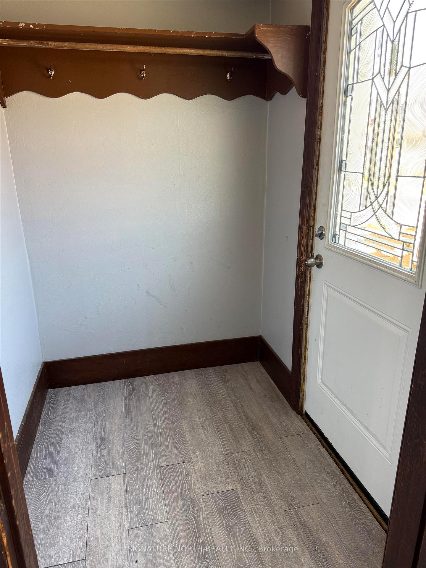 Photo 6 of 232 McKellar Street S, Thunder Bay, McKeller Park — HOMEH