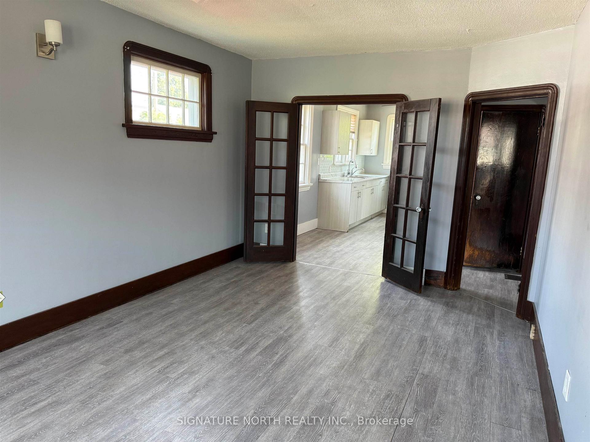 Photo 8 of 232 McKellar Street S, Thunder Bay, McKeller Park — HOMEH