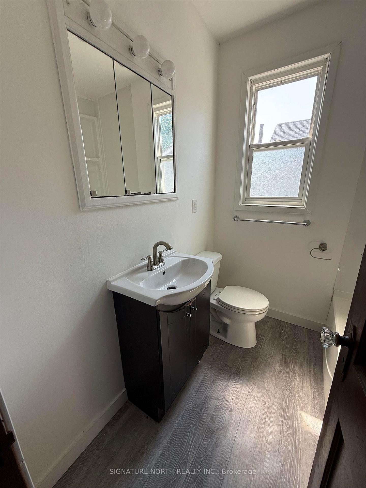 Photo 18 of 232 McKellar Street S, Thunder Bay, McKeller Park — HOMEH