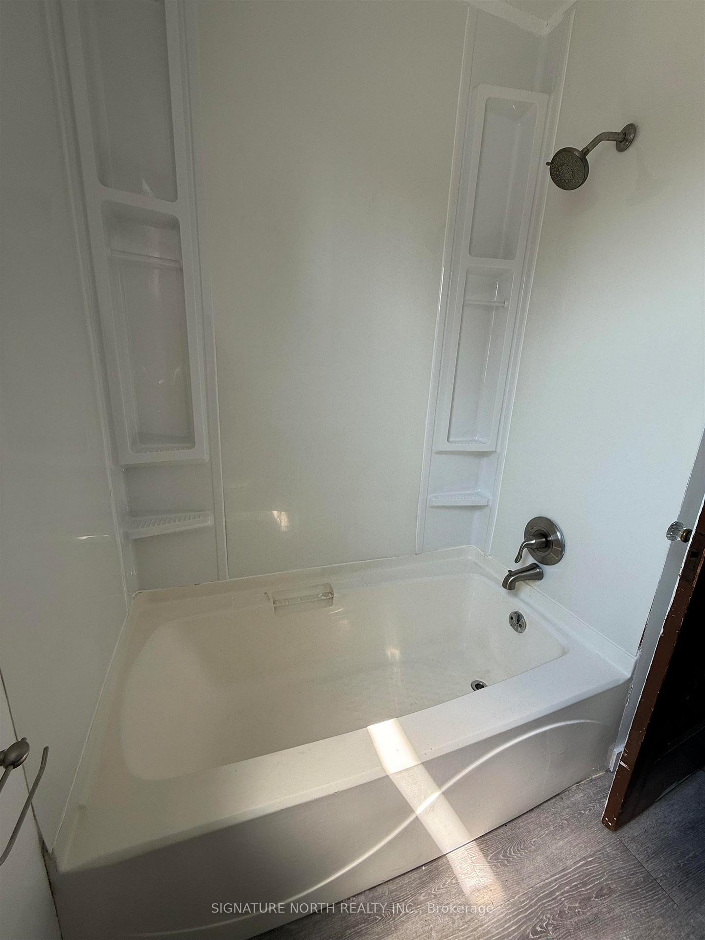 Photo 19 of 232 McKellar Street S, Thunder Bay, McKeller Park — HOMEH