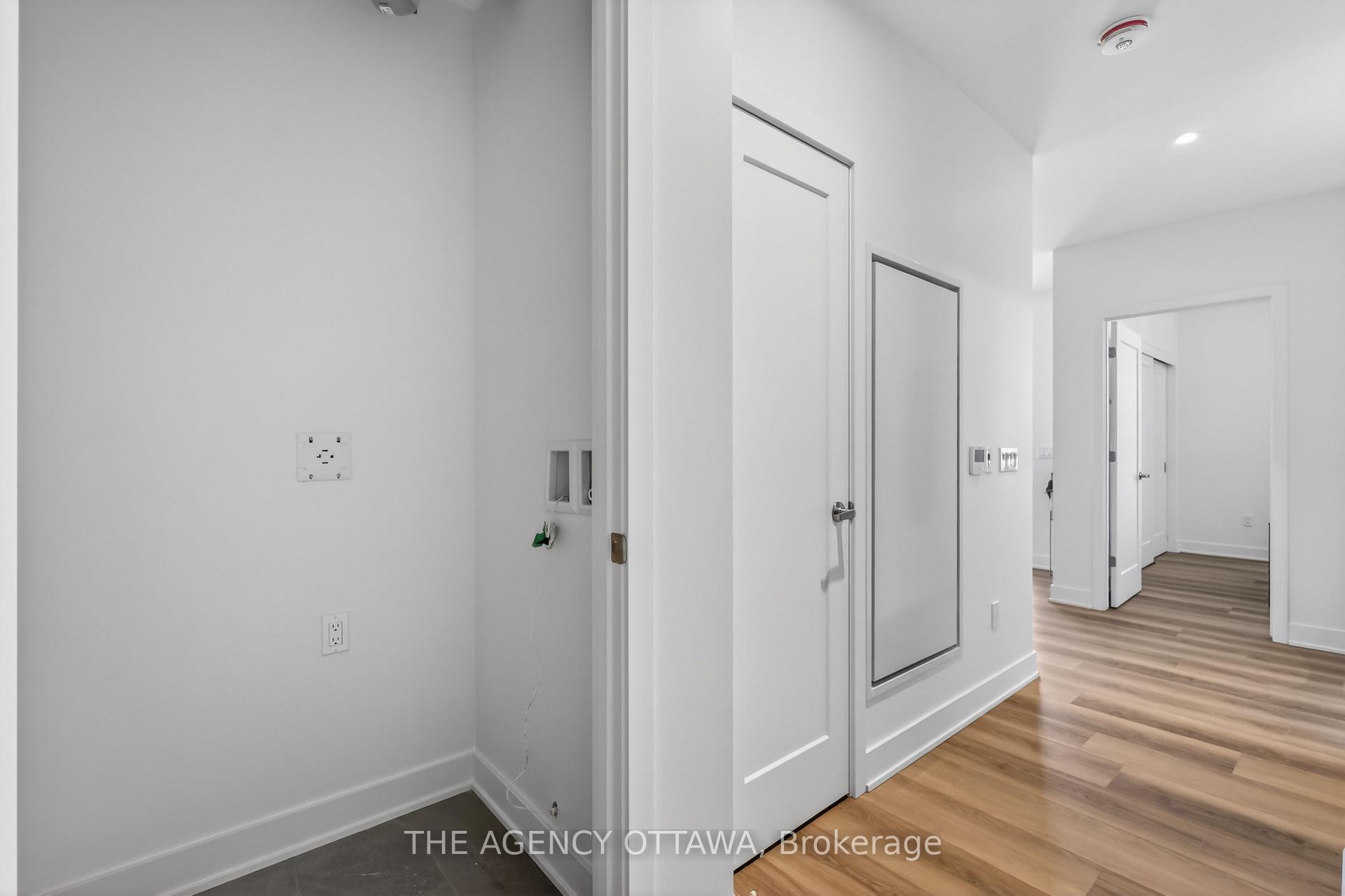 Photo 7 of Unit 209, 3085 Riverside Drive, Ottawa, Mooneys Bay/Riverside Park — HOMEH
