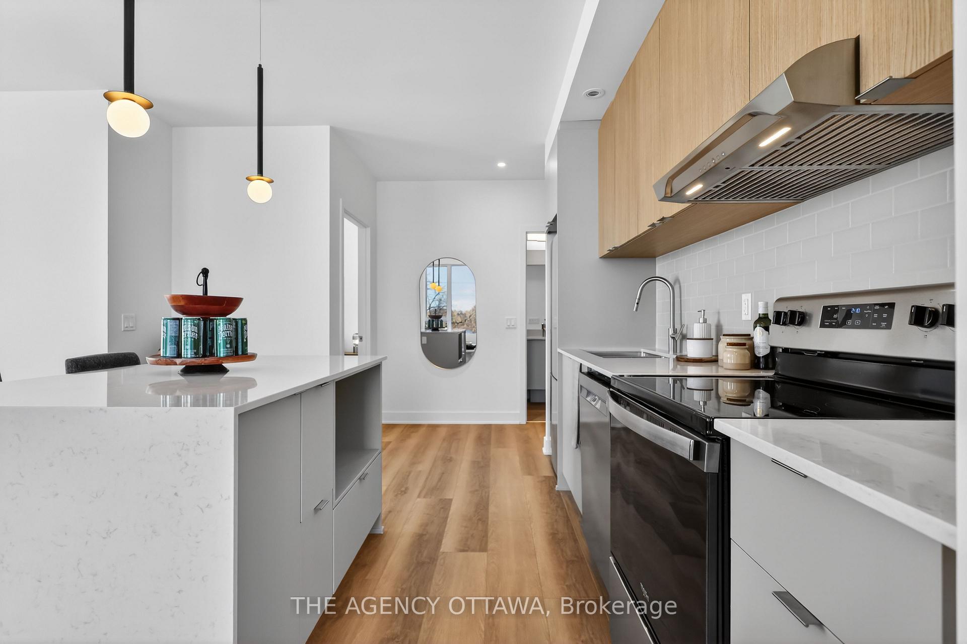 Photo 13 of Unit 209, 3085 Riverside Drive, Ottawa, Mooneys Bay/Riverside Park — HOMEH